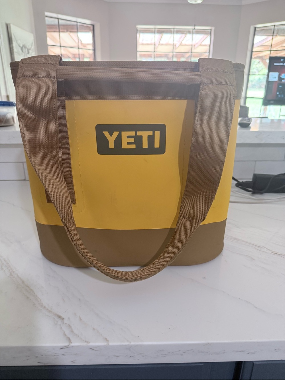 Yeti Camino 20
